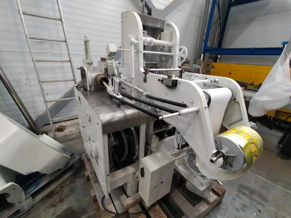 Фасовочный автомат М6-АРМ брикет 180-250 гр инв.10692