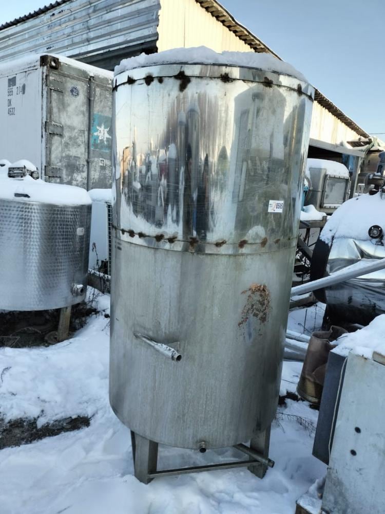 Емкость 1200л инв.8539