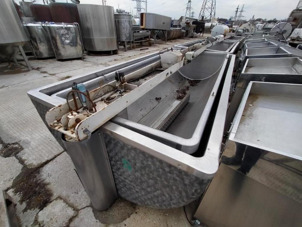 Ванна творожная с сеткой 2500л инв.12805