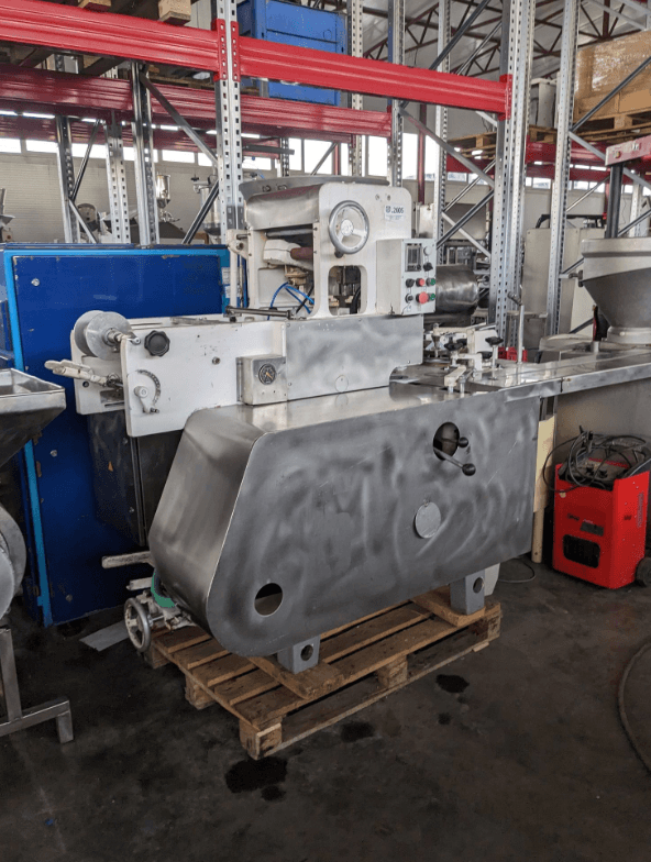 Фасовщик плавленных сырков М6-АРУ Fasa (Литва), е.2005