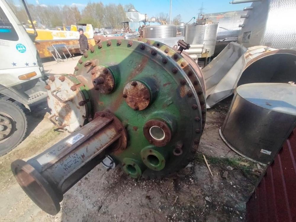 Реактор эмаль 1,3м3 инв.10518