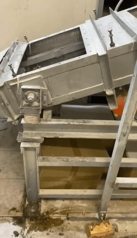 Грохот ВГЛ-АМП-0,5 просеиватель вибрационный.