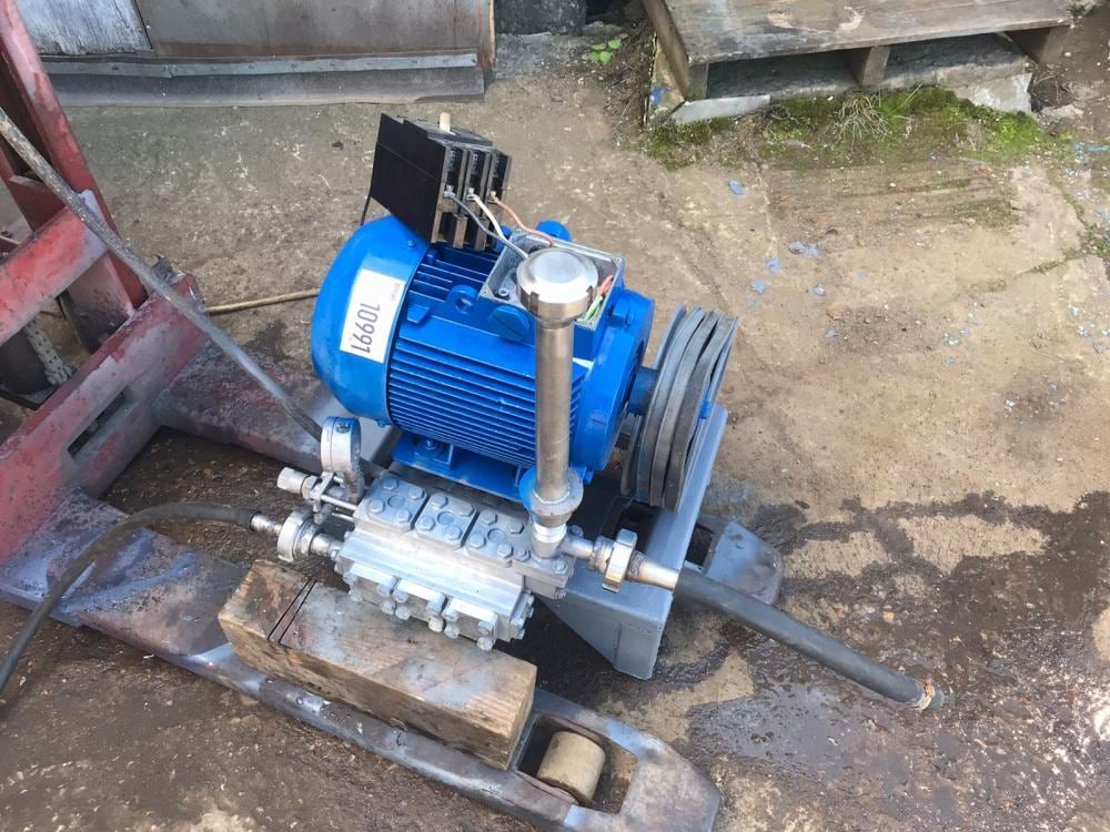 Гомогенизатор 500л без обшивки инв.10991