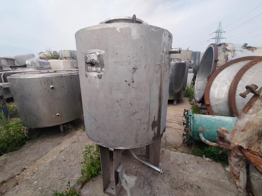 Емкость 300л термос инв.11221