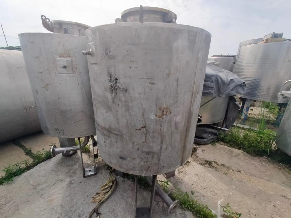 Емкость 300л термос инв.11222