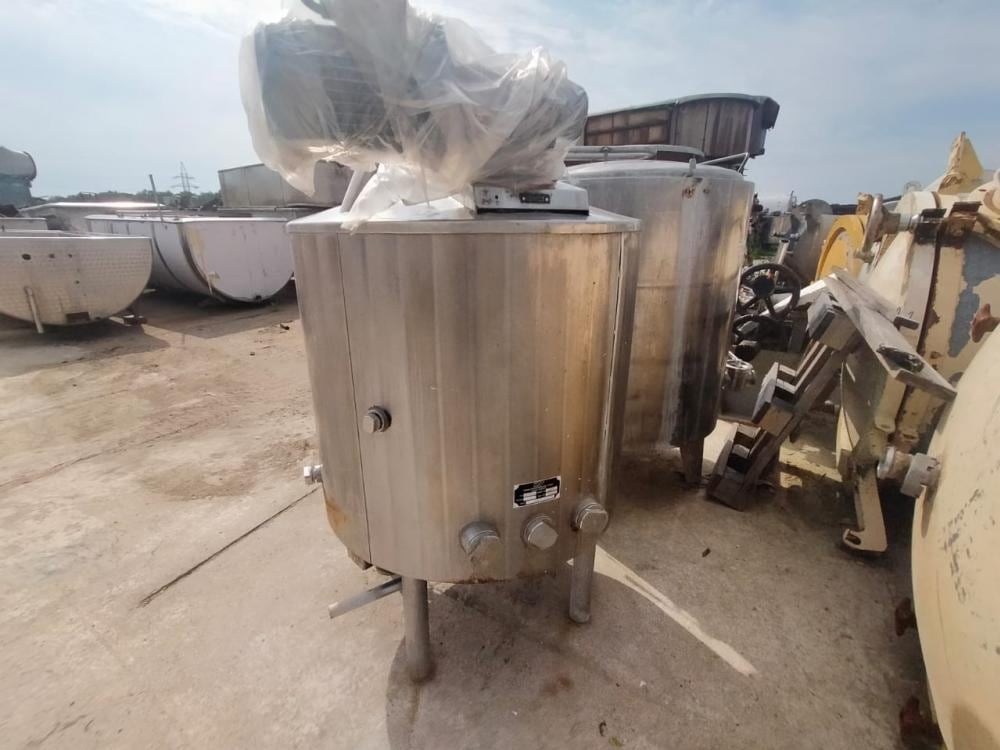 Ёмкость 250л с рубашкой, мешалкой, мотор-редуктором инв.10905