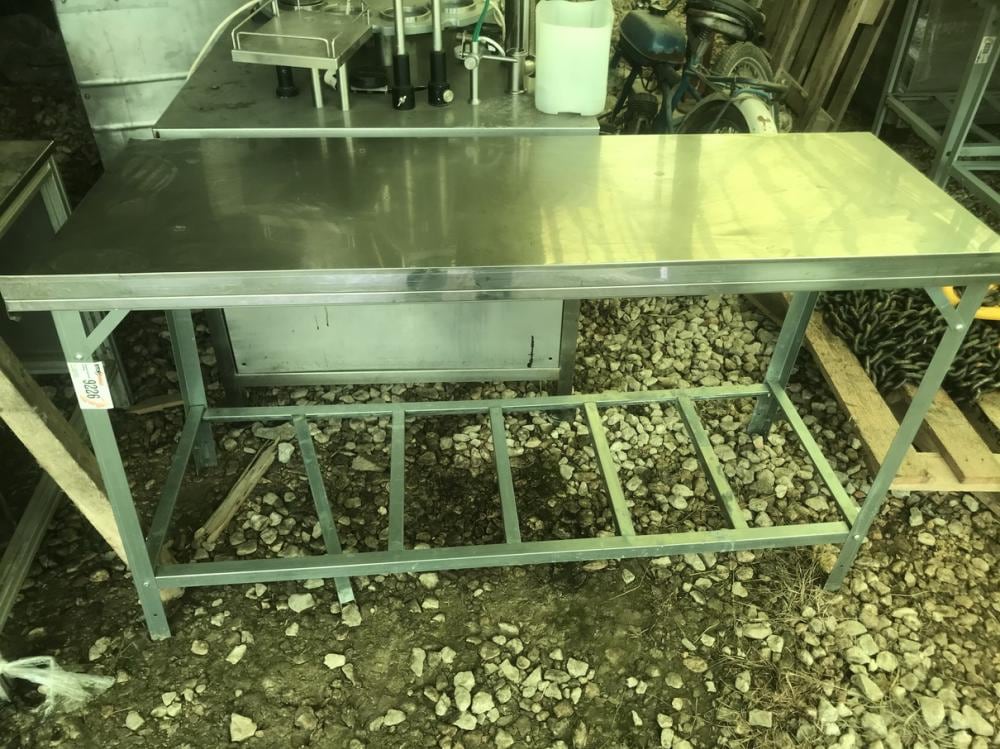 Столы нержавейка длина 1500мм инв.9220