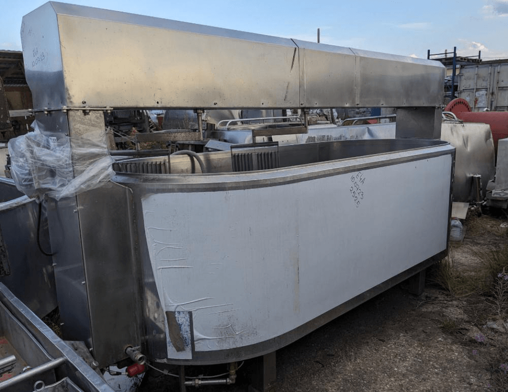 Ванна сырная, объем 2500 литров е.2525