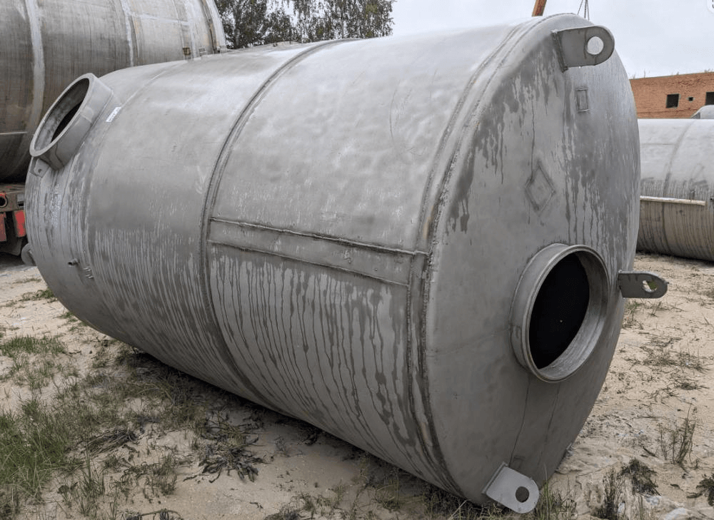 Емкости нержавеющие, объем 7 куб.м е.2551