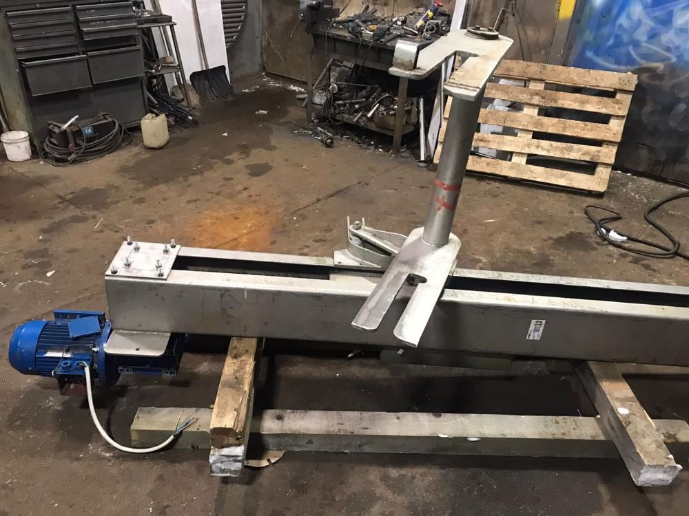 Подъёмник тележек  200л инв.10133