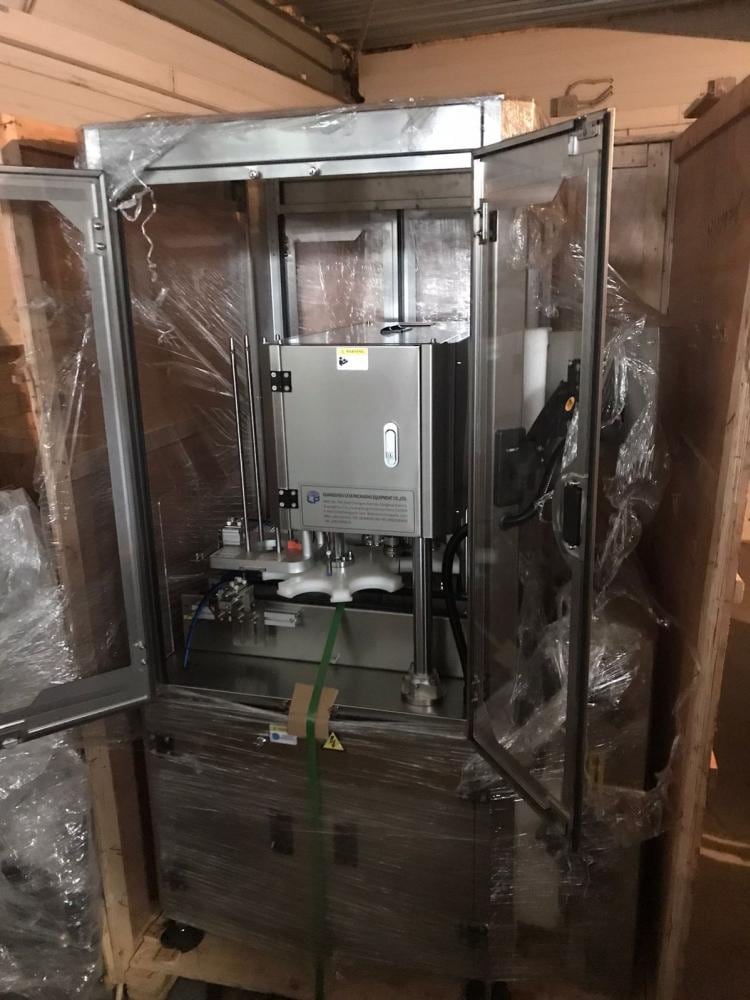 Закатка Leva Packaging в ПЭТ банку с широким горлом инв.10212