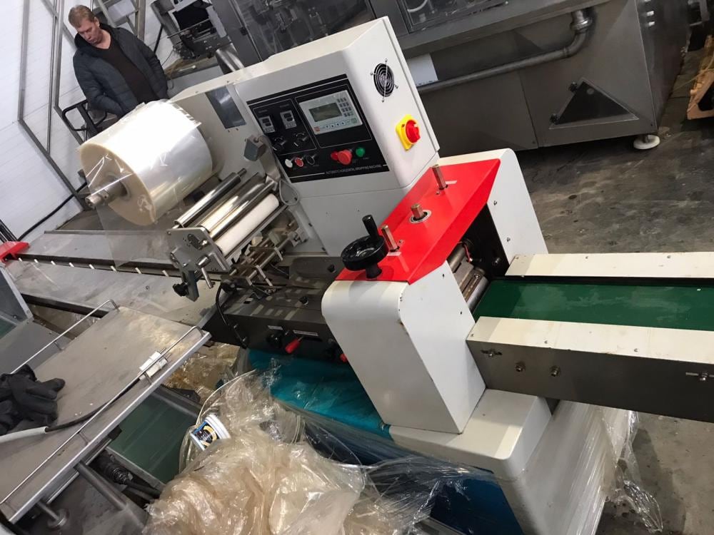 Горизонтальный упаковщик Hualian DXDZ-250B инв.10213