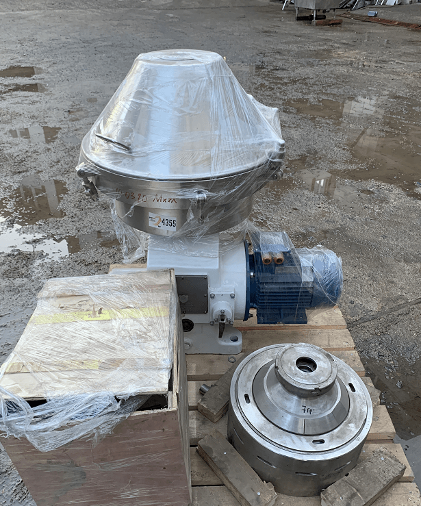 Сепаратор-молокочиститель марки А1-ОЦМ-5 инв.4355