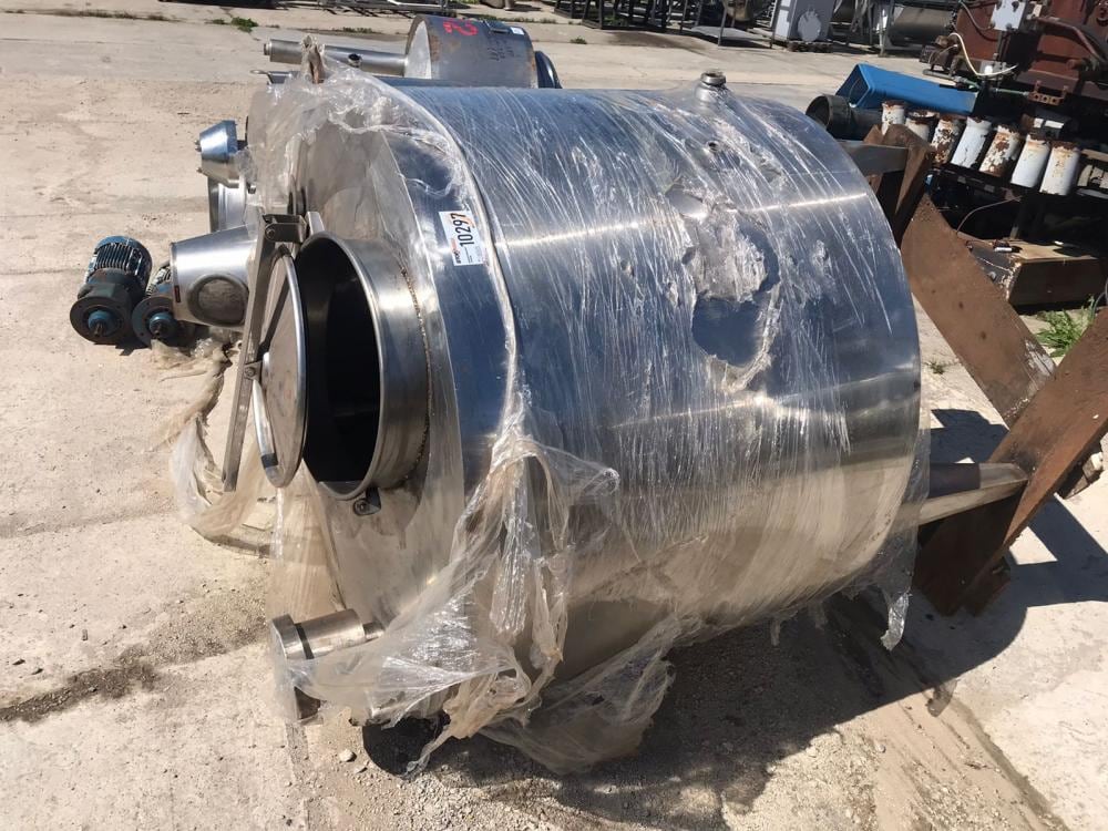 Емкость ОЗУ-630л инв.10297