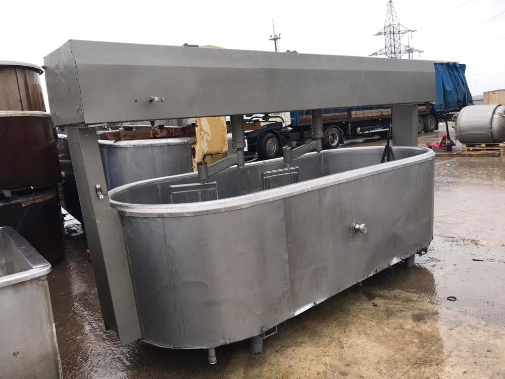 Ванна сырная Д7-ОСА 2500л с лирами инв.11491