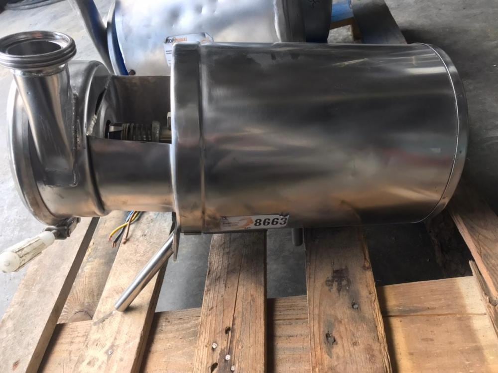 Насос центробежный 25 кубов инв.8663