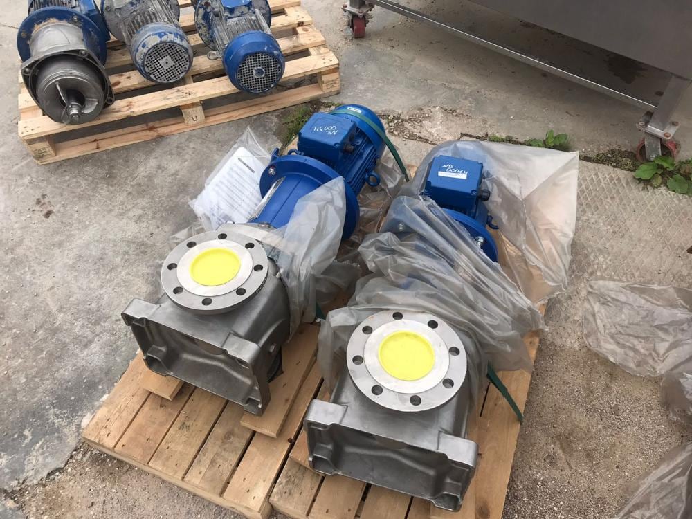 Насос LOVARA новый инв.14441