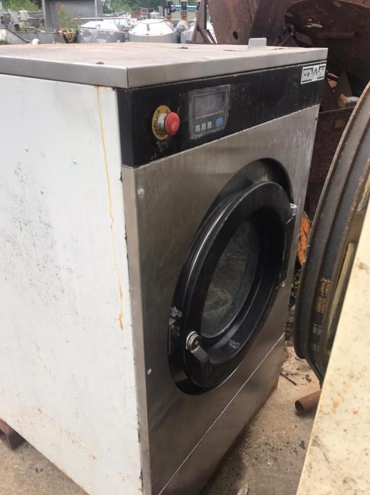 Стиральная машина Вязьма В-18кг инв.14452