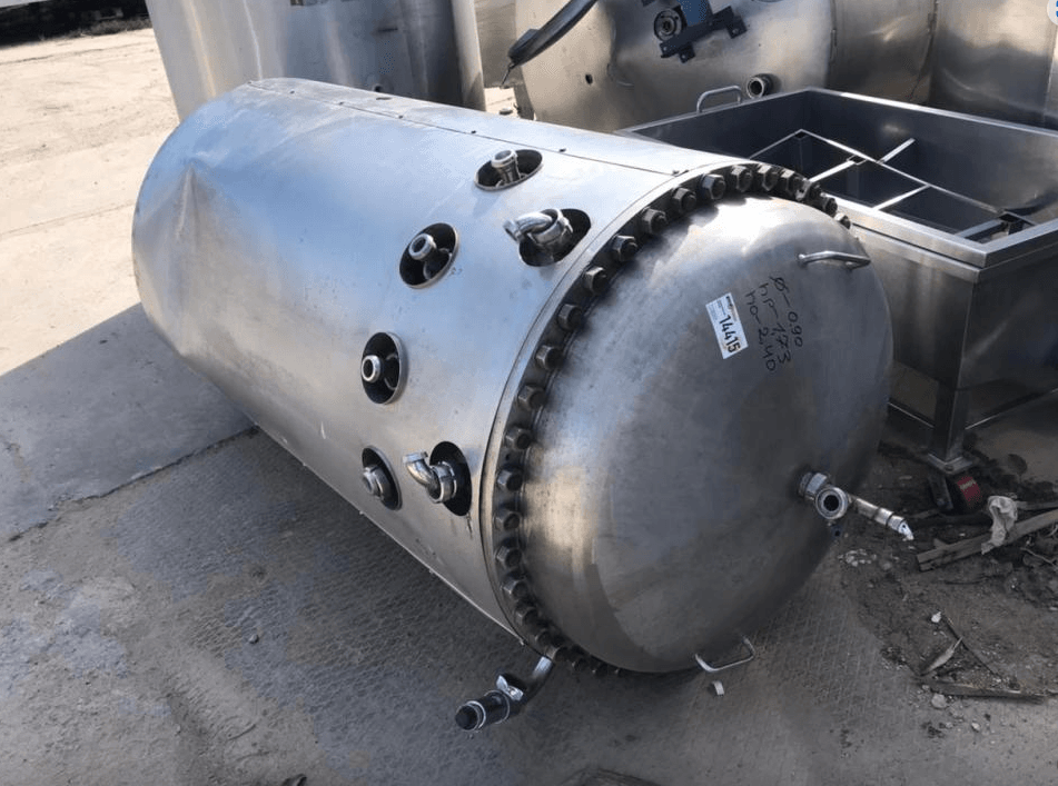 Емкость одностенка 1100л инв.14415