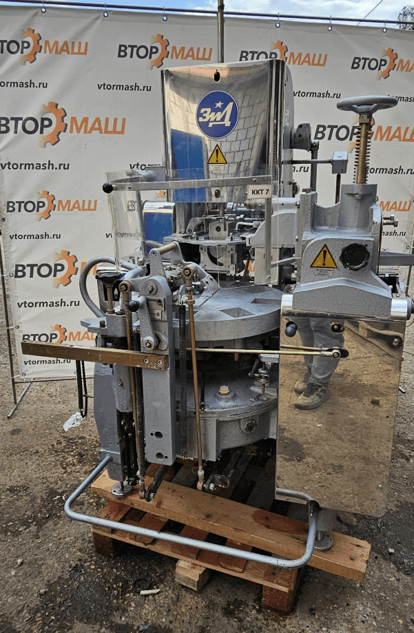 Фасовщик масла М6-АР2 ТМ 10 ЗИД инв.11634