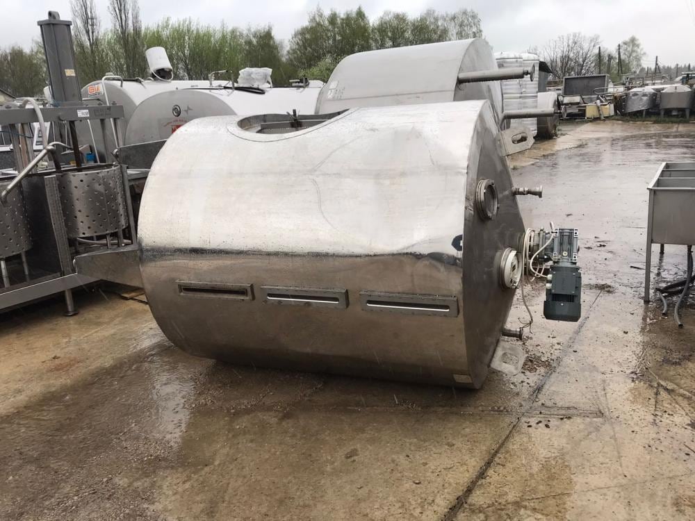 Емкость 2500л инв.11490