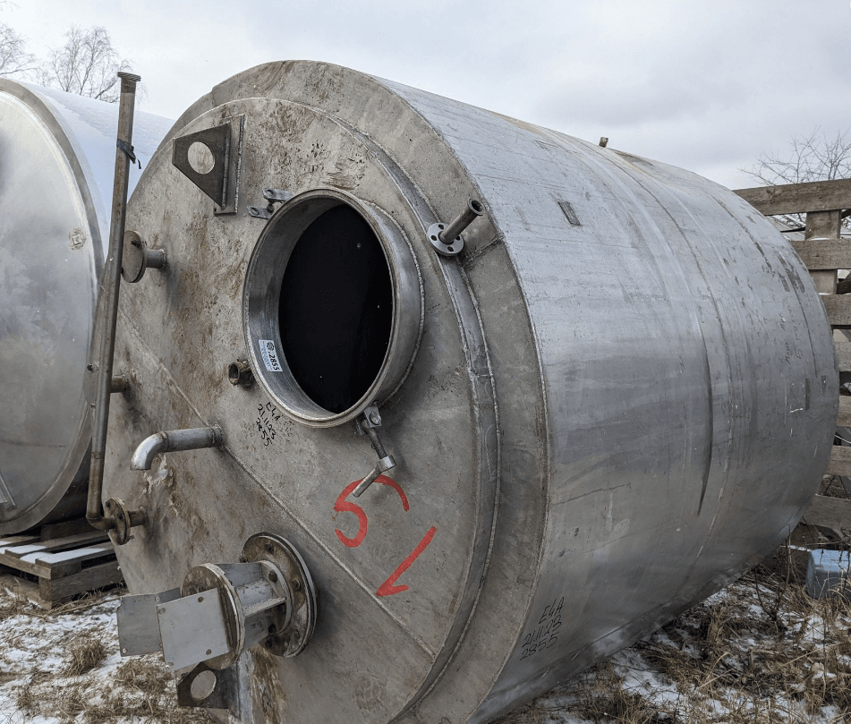 Емкости объем 5 куб.м. с рубашкой е.2842