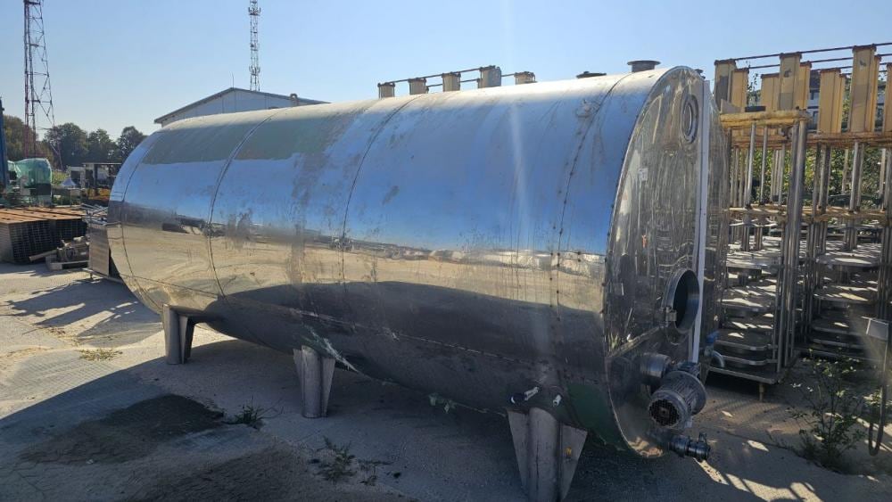 Емкость горизонтальная 10000л инв.11701