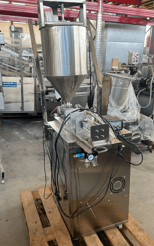 Фасовщик в трех-шовный пакет инв.9615