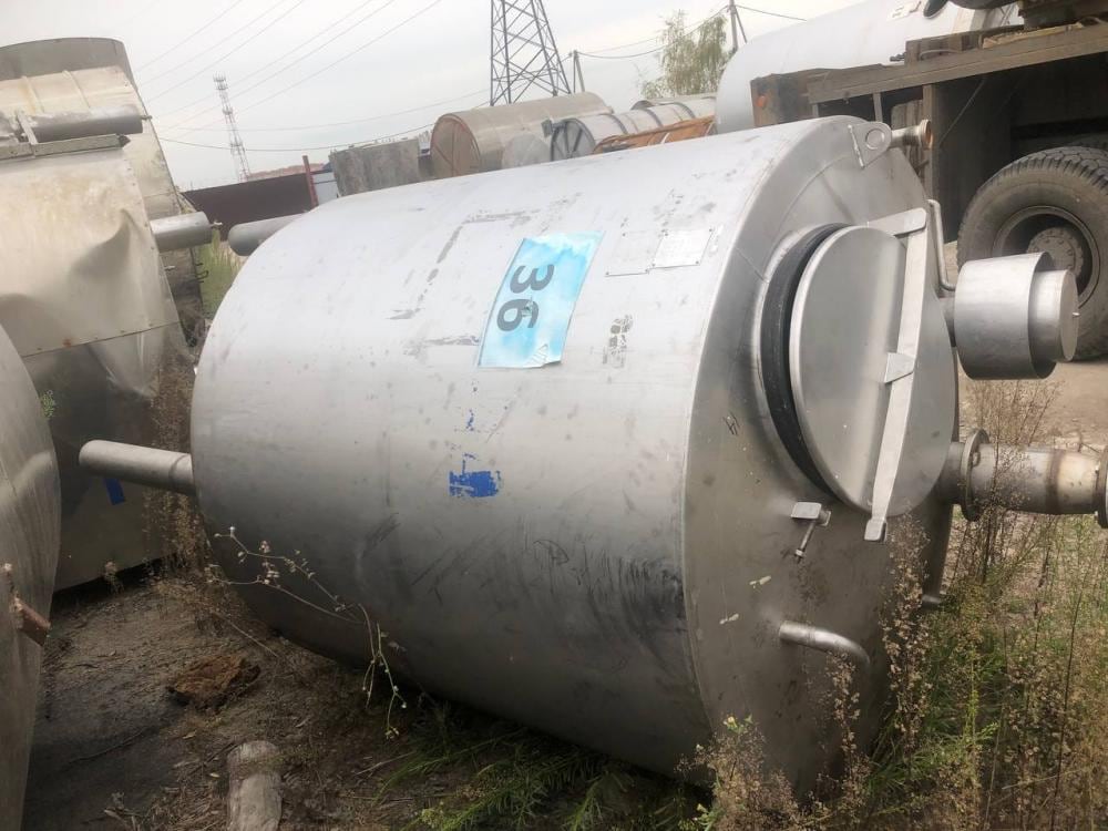 Емкость 2,2 куба инв.14677