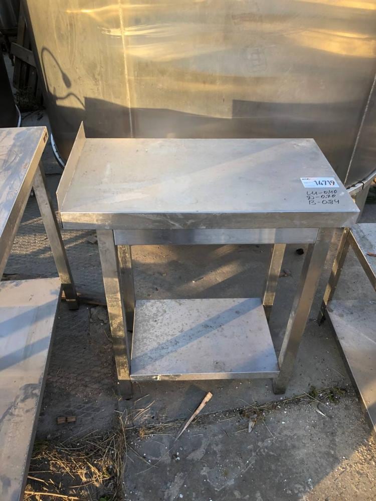 Стол, длина 0,7м инв.14719