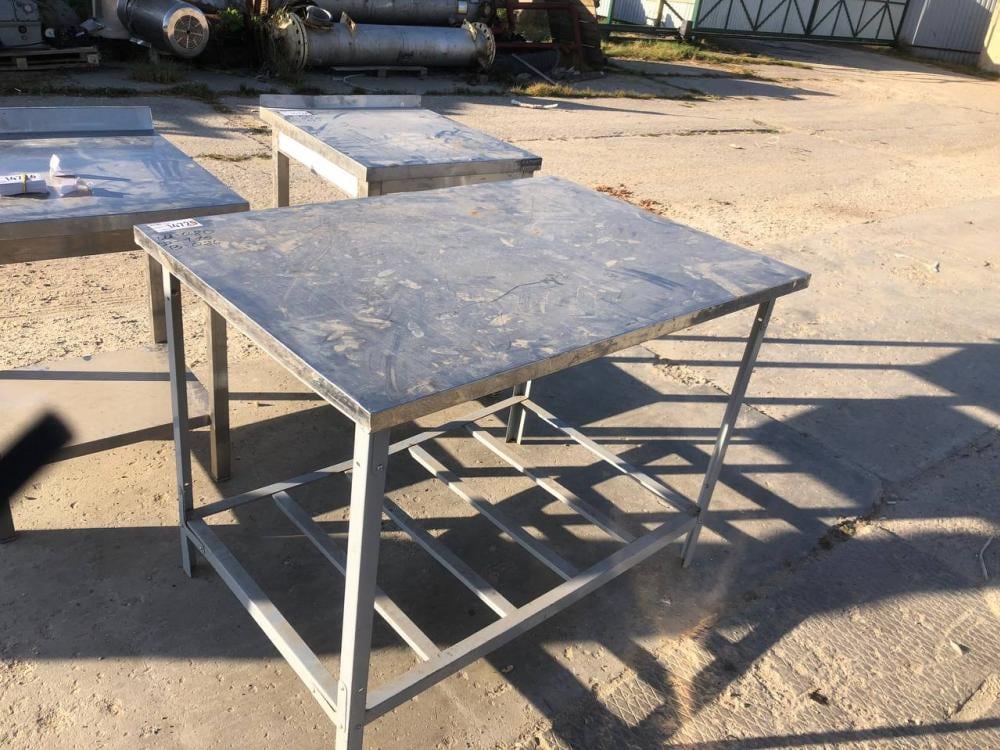 Стол, длина 1,15м инв.14725