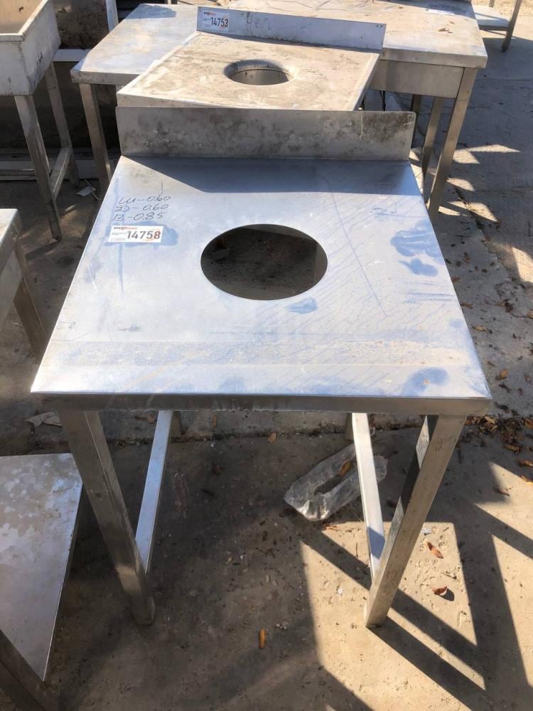 Стол, длина 0,6м инв.14758