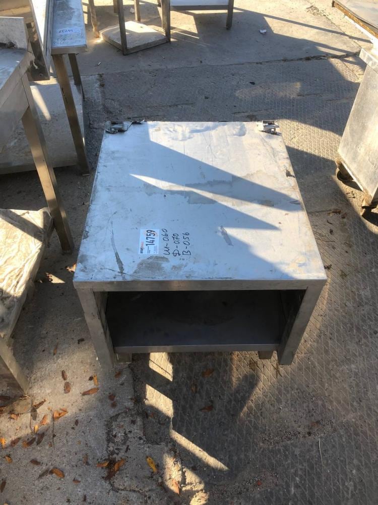 Стол-тумба, длина 0,7м инв.14759