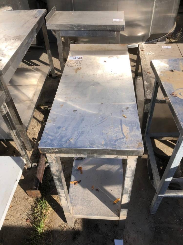 Стол, длина 0,86м инв.14763