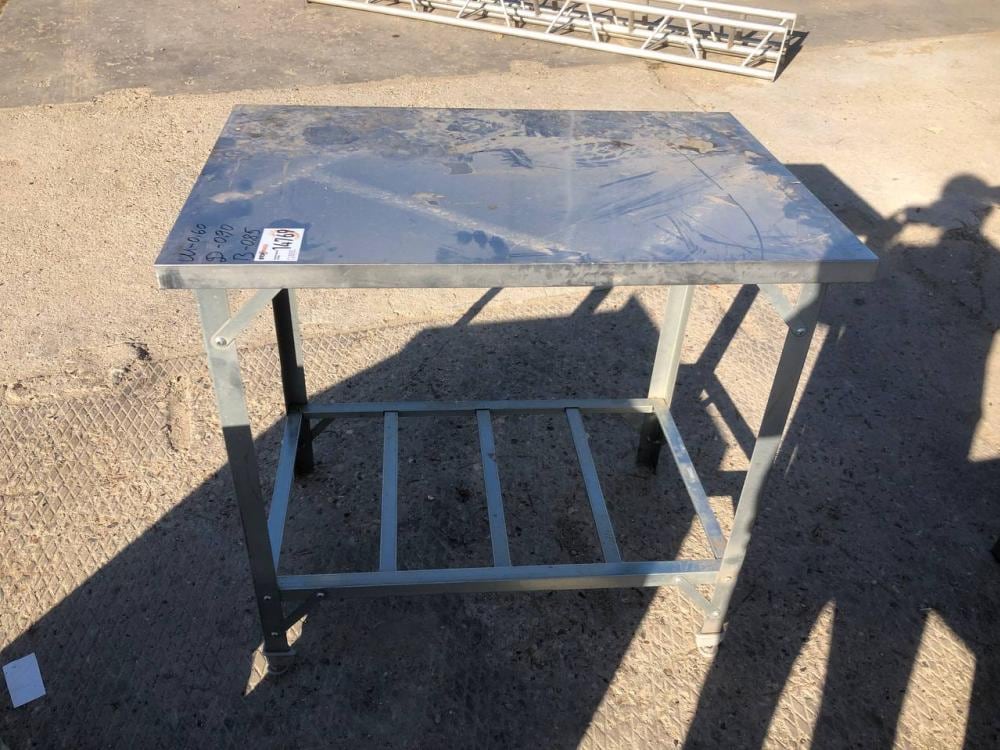 Стол, длина 0,9м инв.14769