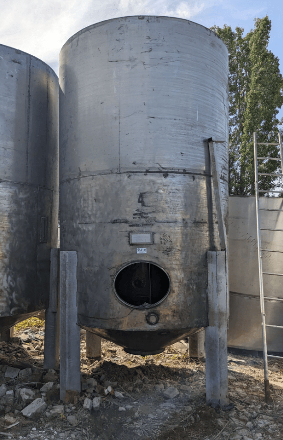 Емкости нержавеющие, объем 10 куб.м е.3181