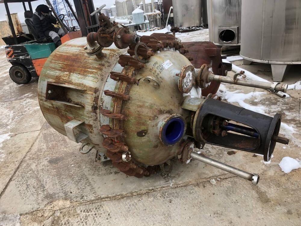 Реактор 1,2 куба эмаль инв.12140