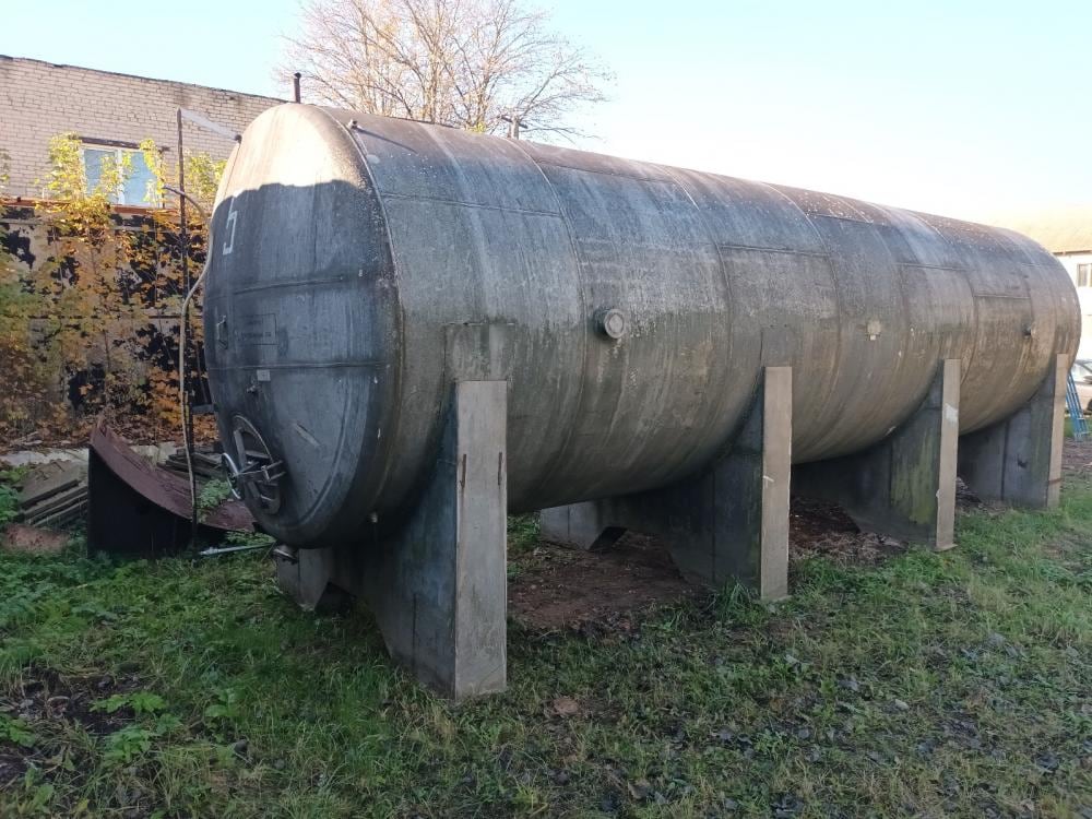 Емкость 40м3 горизонтальная нерж