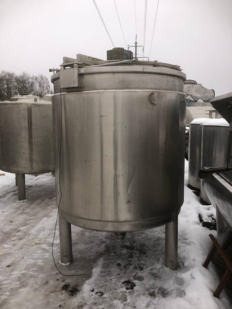 Емкость 2300л инв.12501