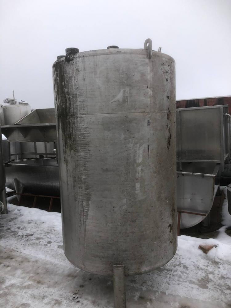 Емкость 3400л инв.12504