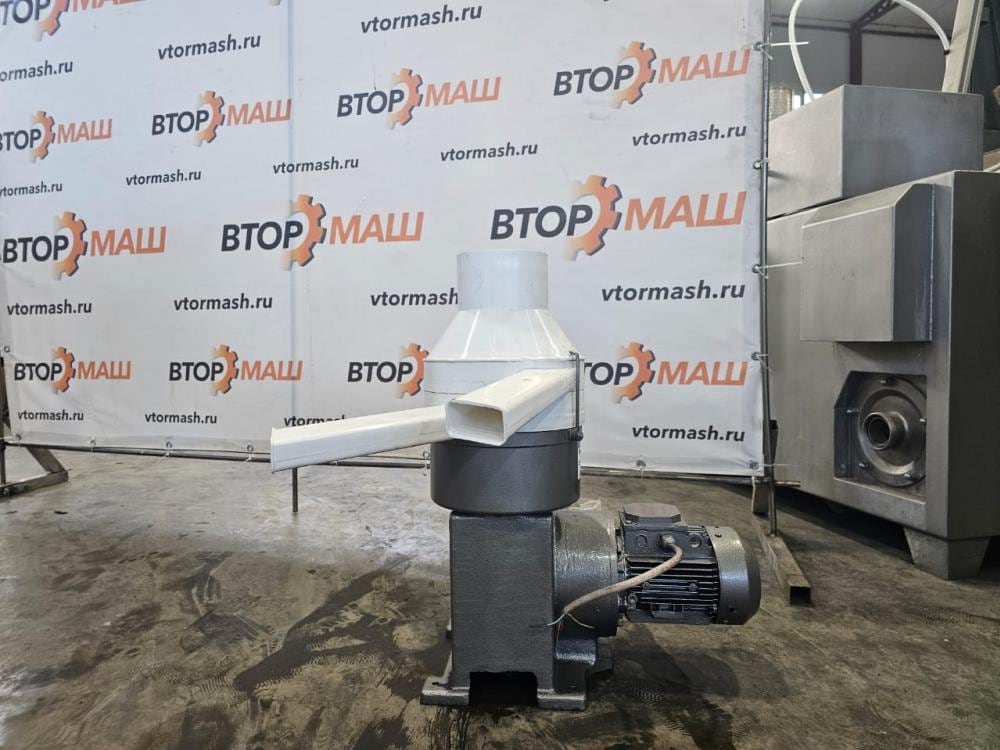 Сепаратор-сливкоотделитель Ж5-ОСБ-1000 инв.11673