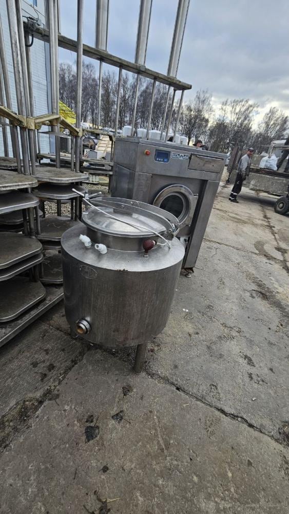 Ёмкость 100л инв.13273