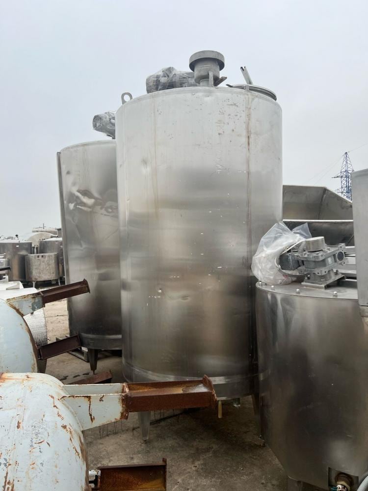 Емкость 2,5 с рубашкой, скребковой мешалкой инв.10130