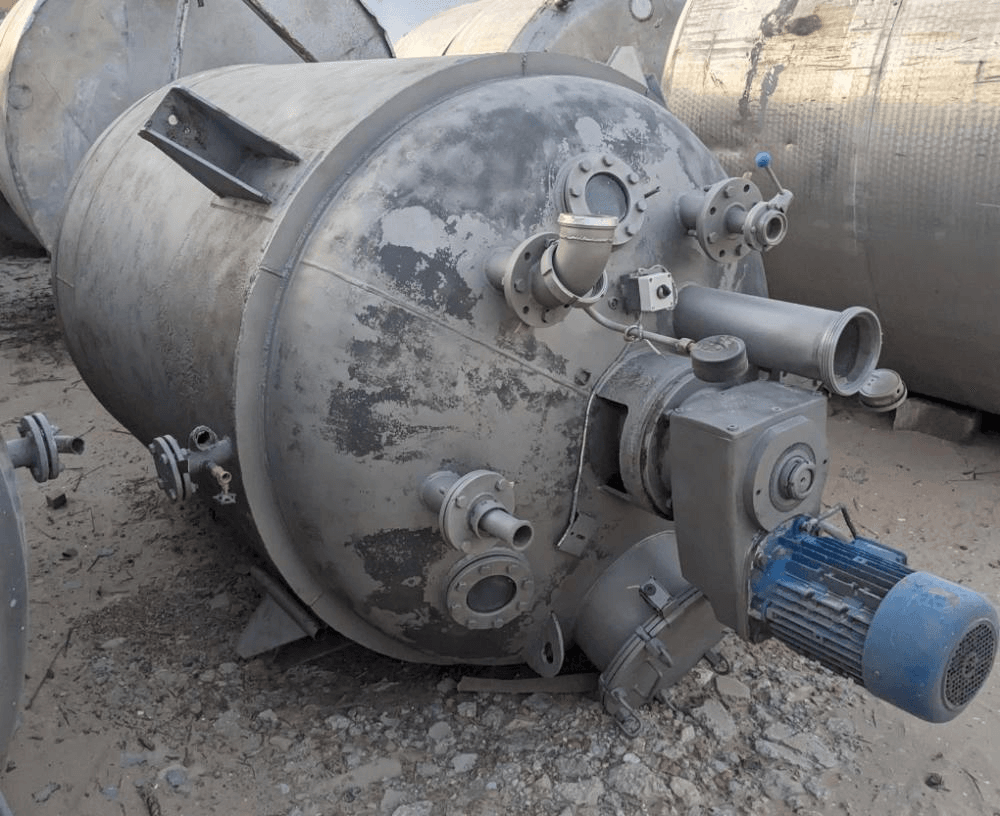 Реактор нержавеющий, объем 4 куб.м е.3605