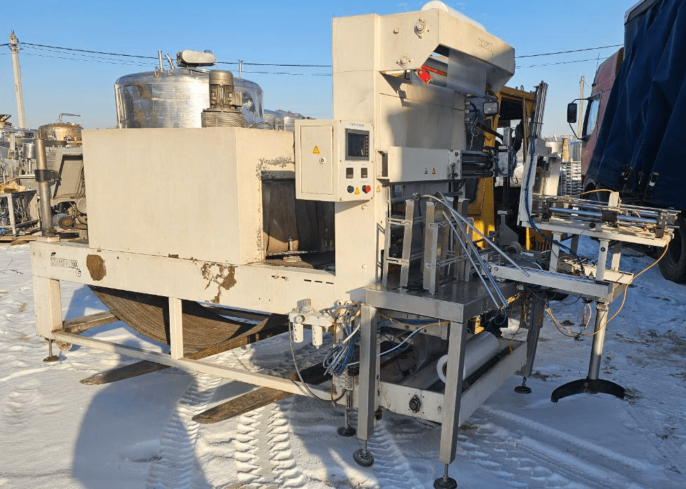 Термоусадочная машина ТФ 3-ТУРБОПАК-07 инв.13177