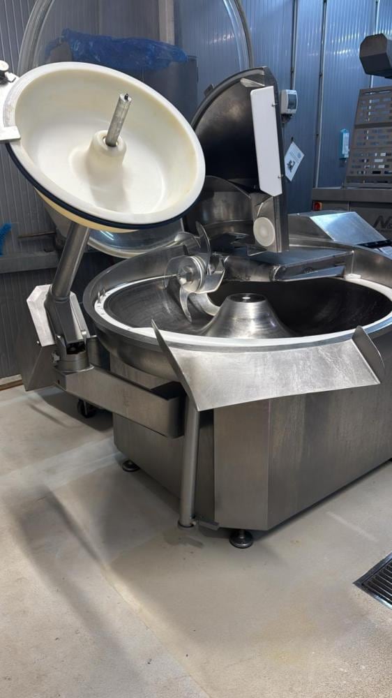 Куттер вакуумный К+G VCM 120 STL