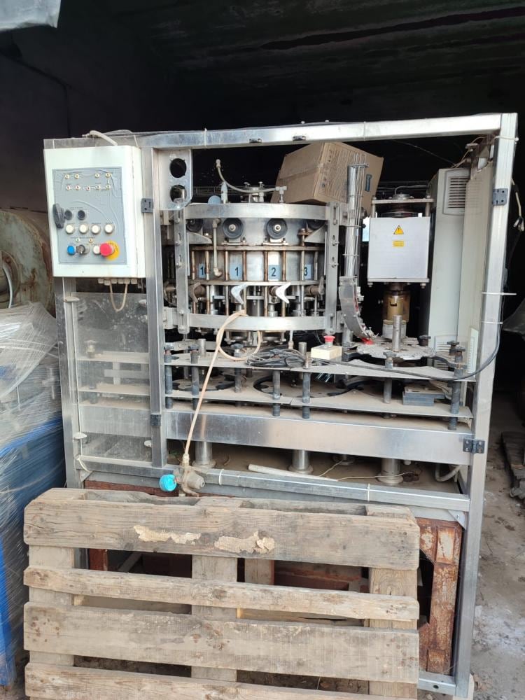 Фасовочно-укупорочная машина ОКА-2.05