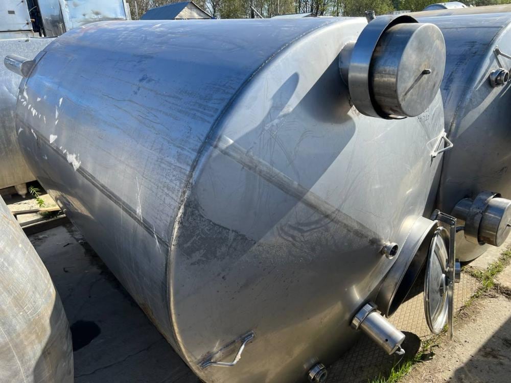 Емкость 3800л одностенная инв.12695