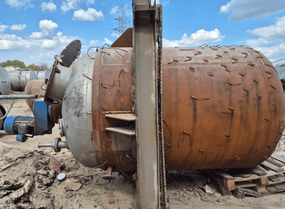 Реактор нержавеющий, объем 5 куб.м е.3499