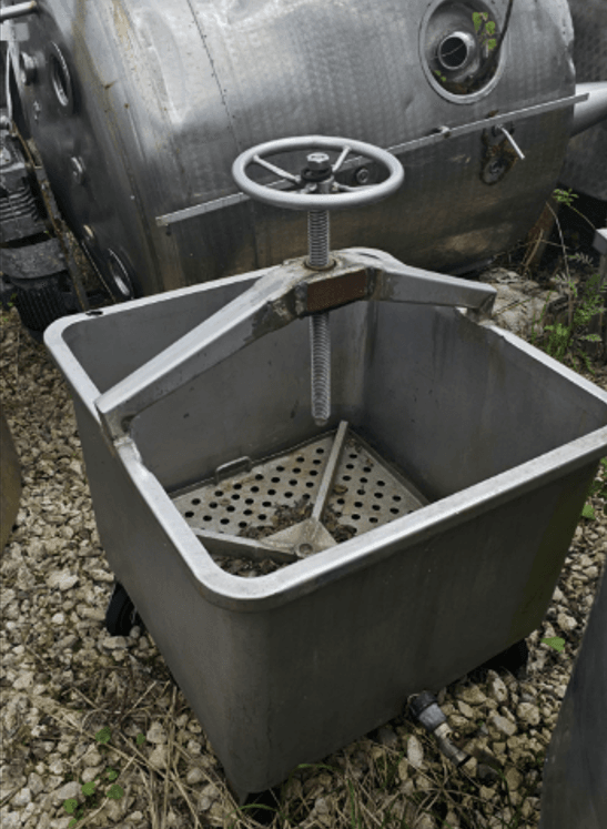 Пресс-тележка 200л инв.1517